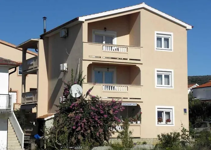 Barbat 5 * Barbat na Rabu