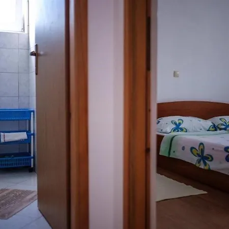 Barbat 5 Apartment